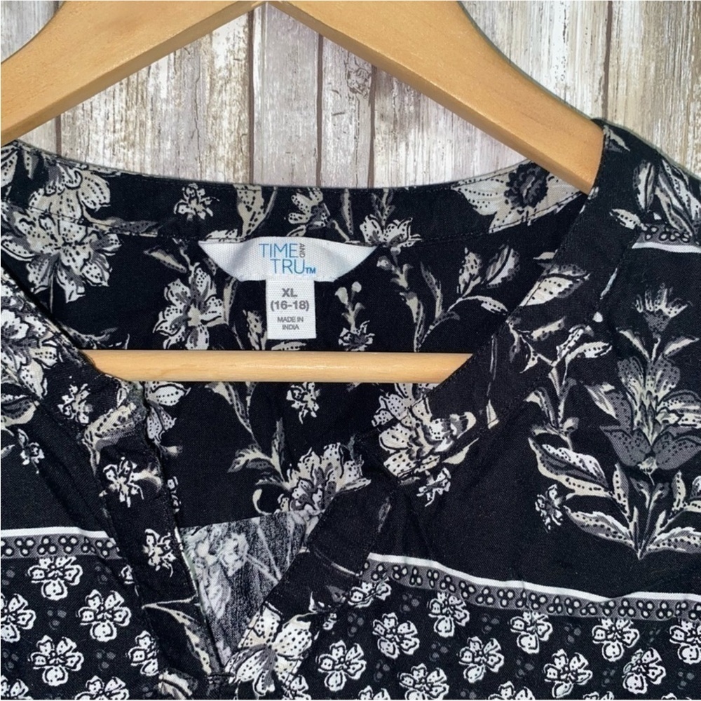 Time & True Black Floral Flutter Sleeve Blouse - Picture 5 of 5